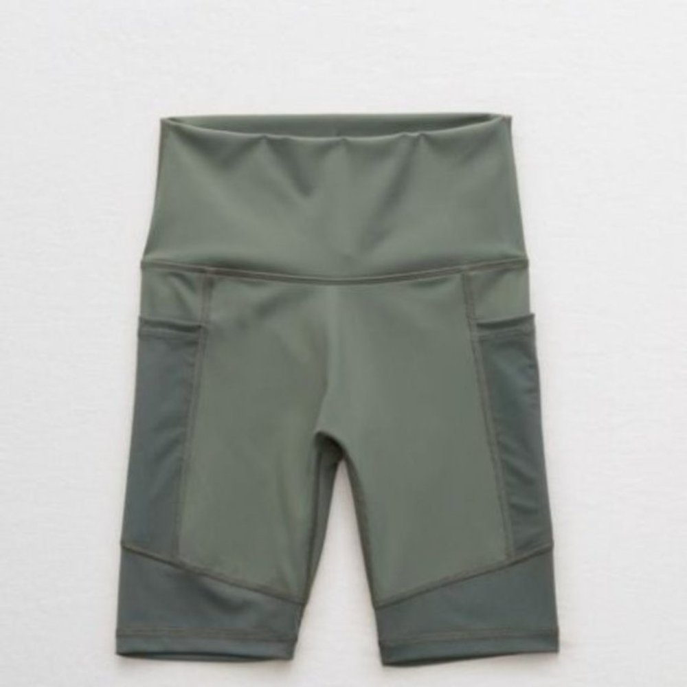 Aerie Chill Play Move Biker Shorts